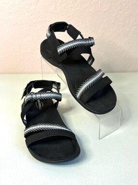 Merrell District Mendi Sandals Womens 7 Black Gray UK 5 EU 38 Adjustable Straps
